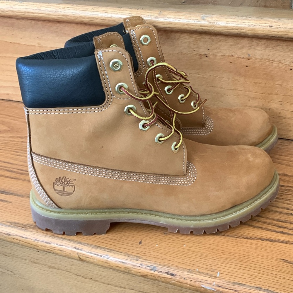 Timberland Brand New No box 8.5